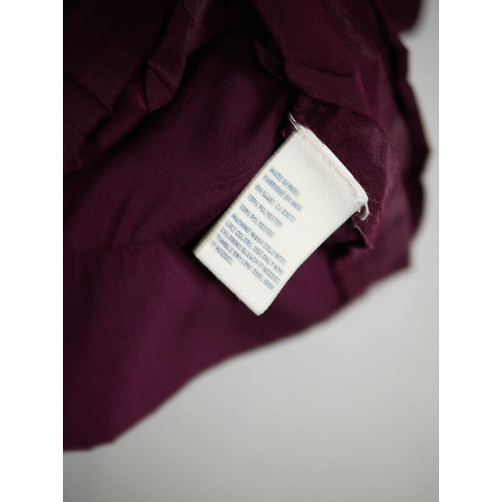 American Eagle Pleated Burgundy Sleeveless Blouse With Floral Applique Size L - Picture 7 of 15